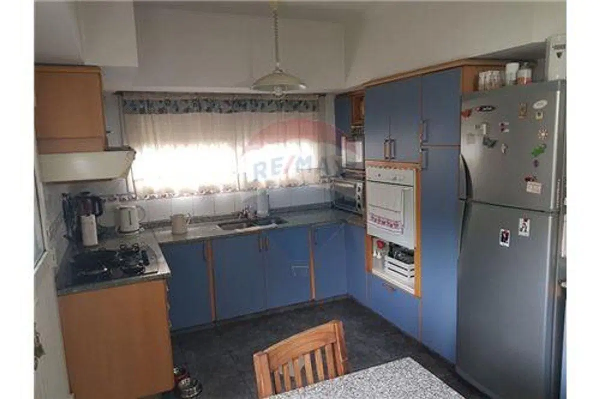 CASA 5 AMBIENTES EN VENTA VILLA ADELINA CON JARDIN 5