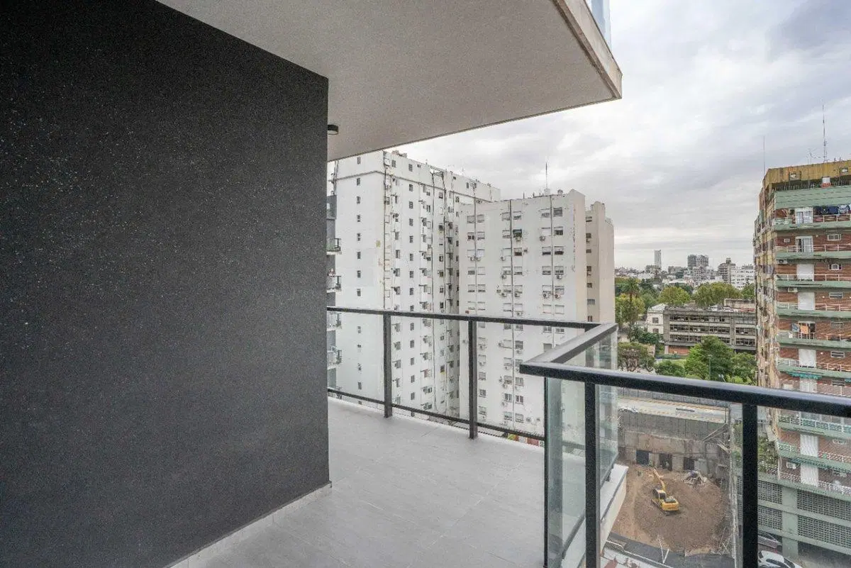 VENTA 2 AMB PISO ALTO GRAN BALCON A ESTRENAR 2