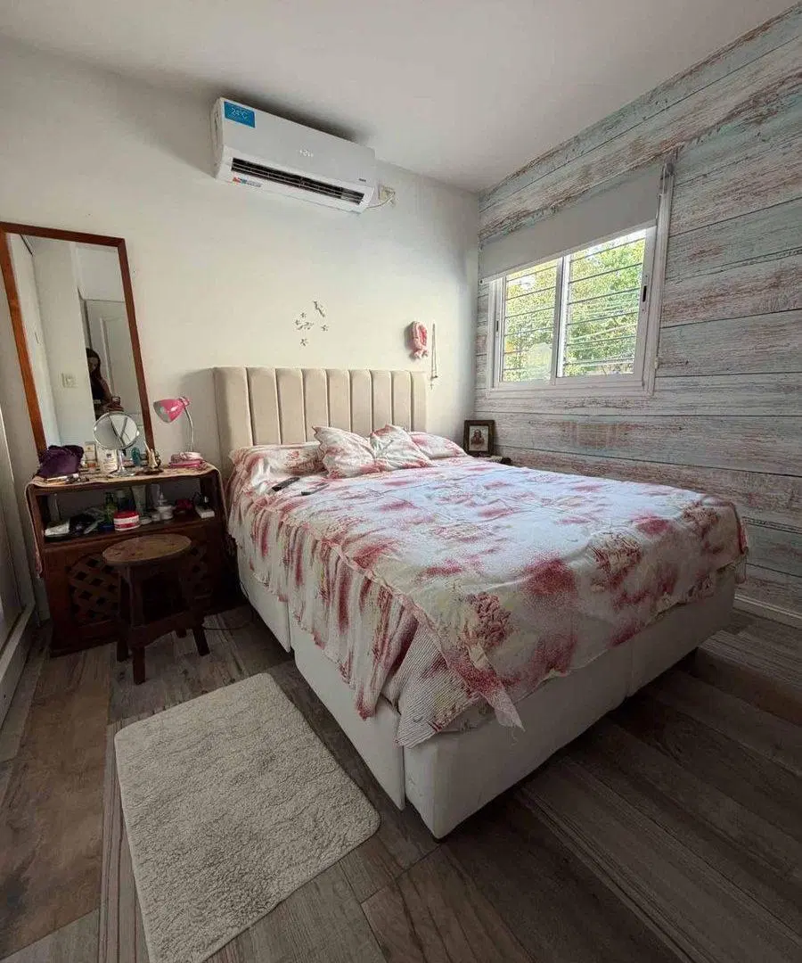VENTA PH PRIMER PISO SIN EXPENSAS EXCELENTE 5