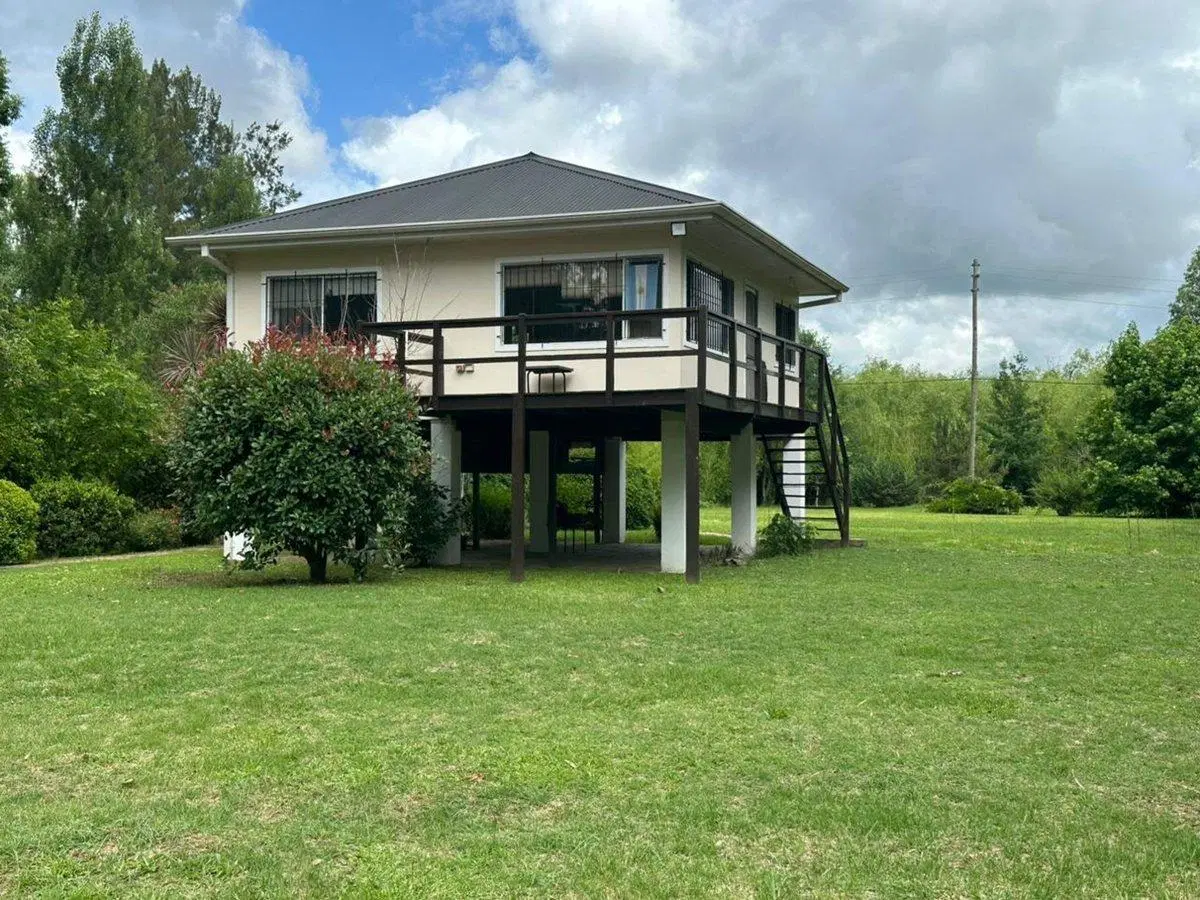 VENTA CASA 3 AMB. EN TIGRE - RIO CARAPACHAY 2