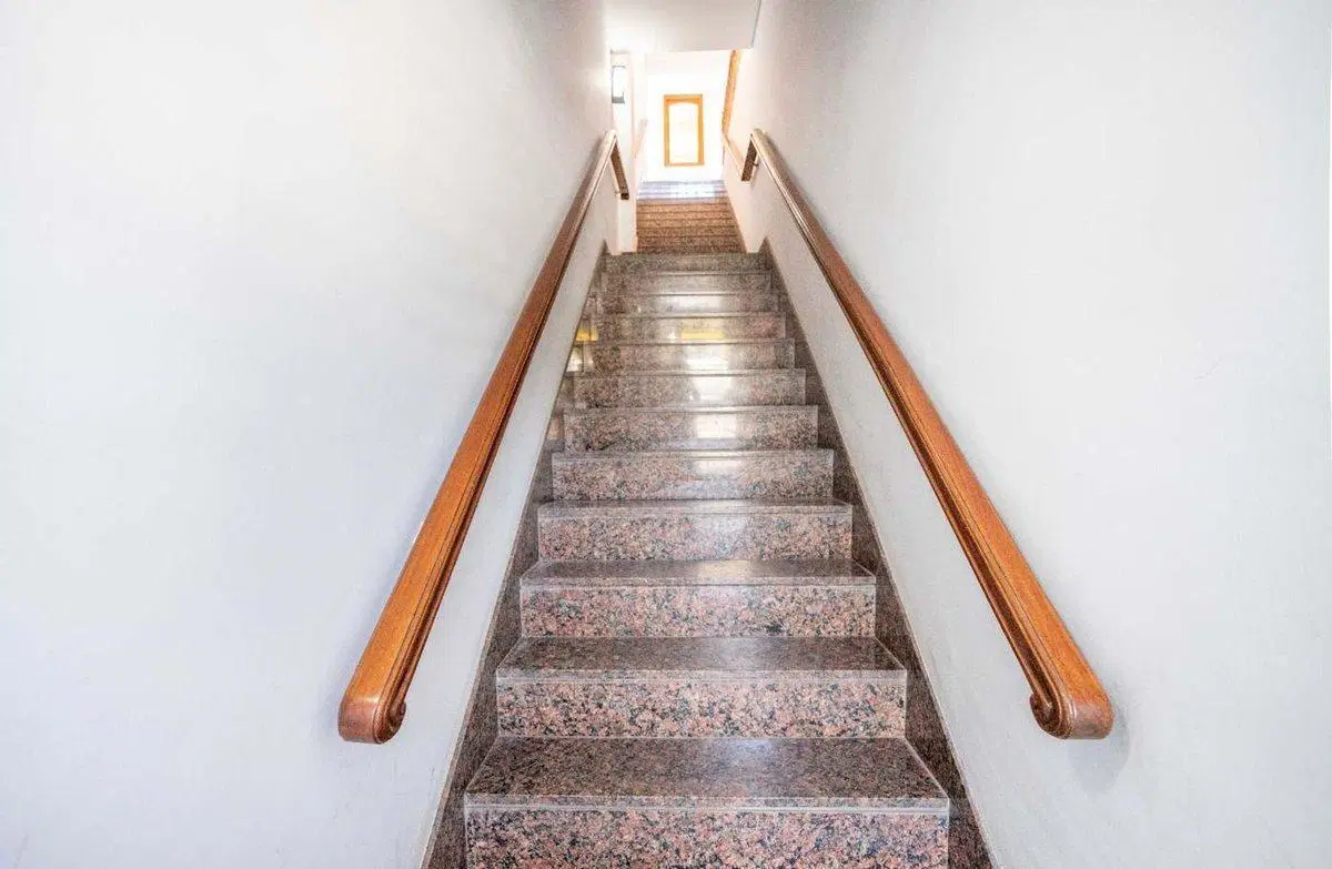 VENTA CASA 6 AMB MAS LOCALES EN GRAND BOURG 3