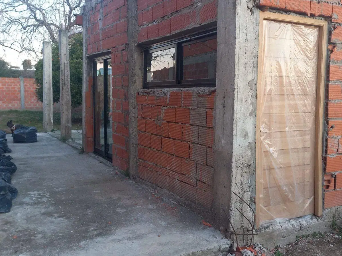 venta lote sarmiento jose c paz con edificacion 3