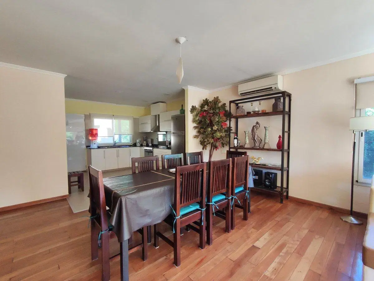 CASA 4 AMBIENTES EN VENTA EN LA CANDIDA FINANCIA 5