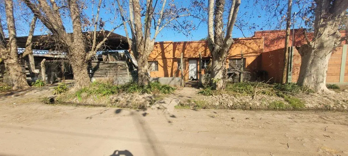 venta fabrica galpon terreno  en lujan 3