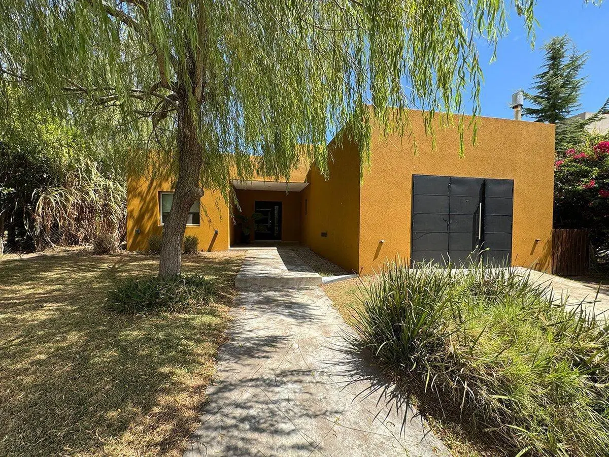 Casa San Agustin una planta c/pileta MUY VERSATIL 5