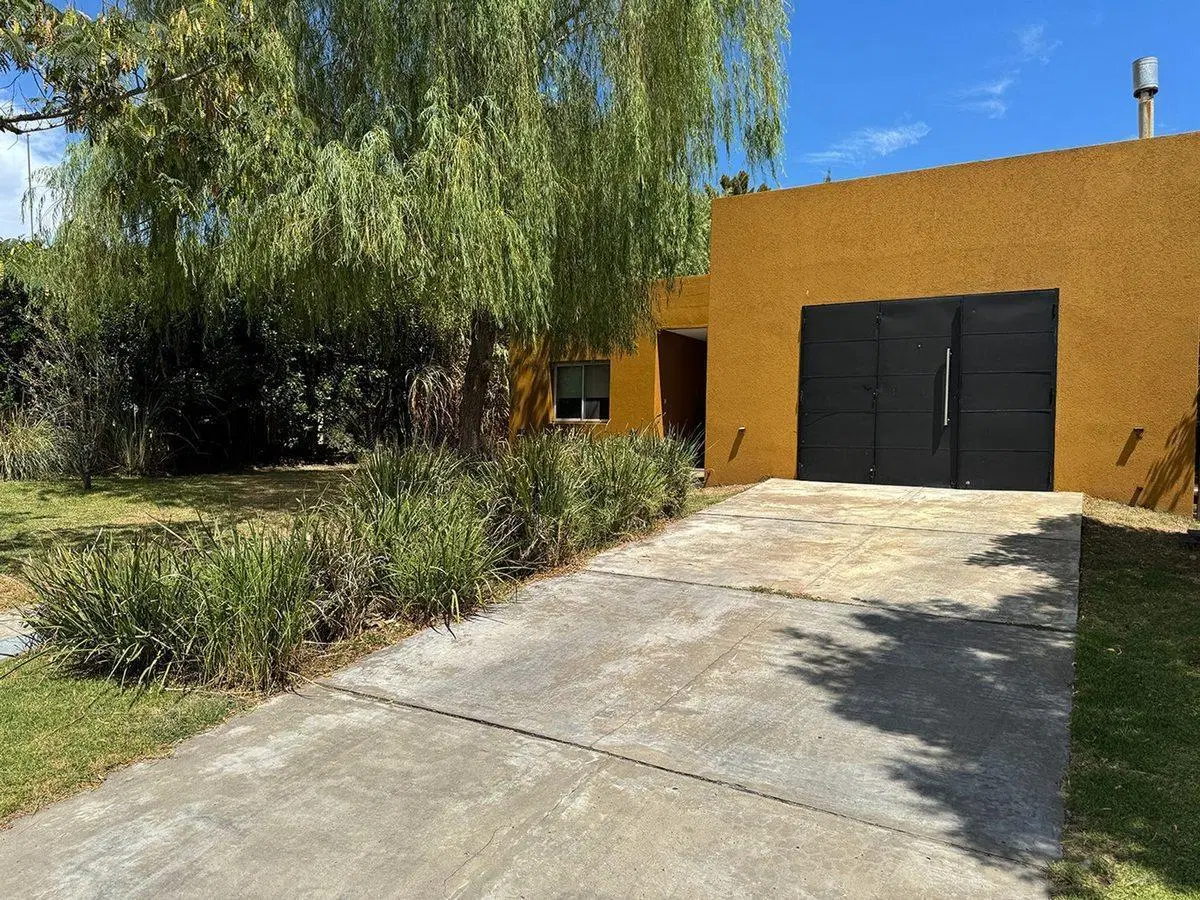 Casa San Agustin una planta c/pileta MUY VERSATIL 3