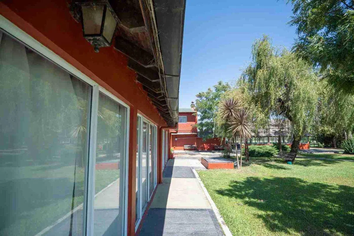 Predio en Venta Merlo Canchas Fútbol 11 Pileta Spa 5