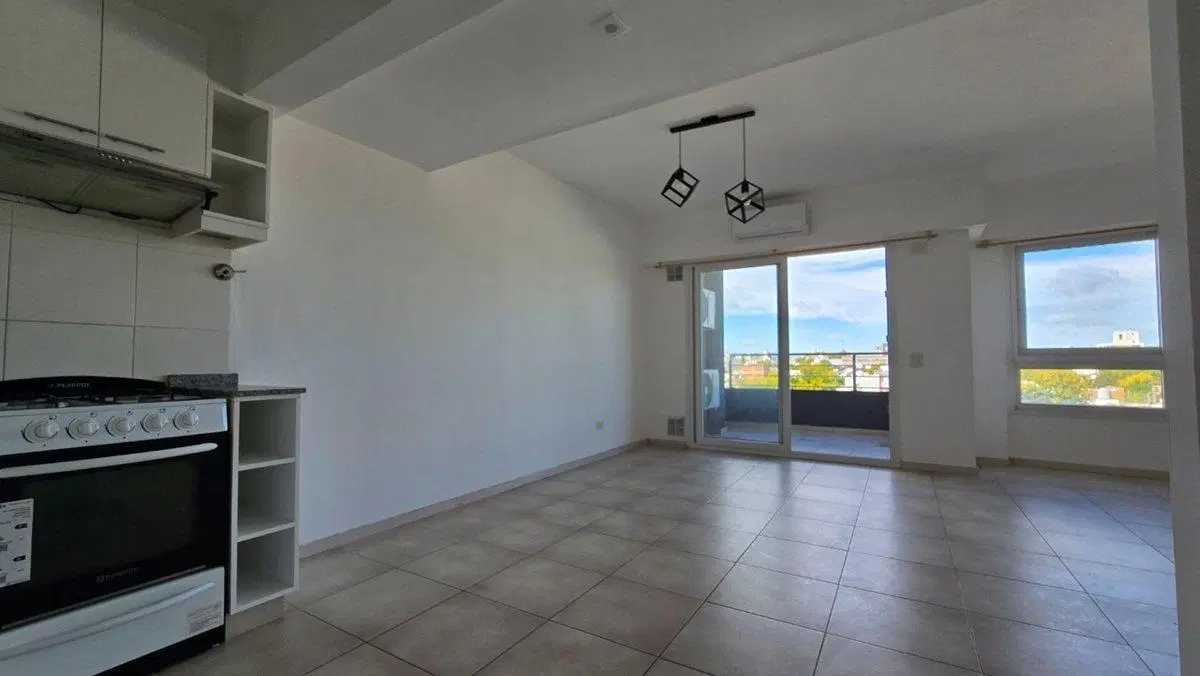 Venta Departamento 3 ambientes con balcon, Liniers 2
