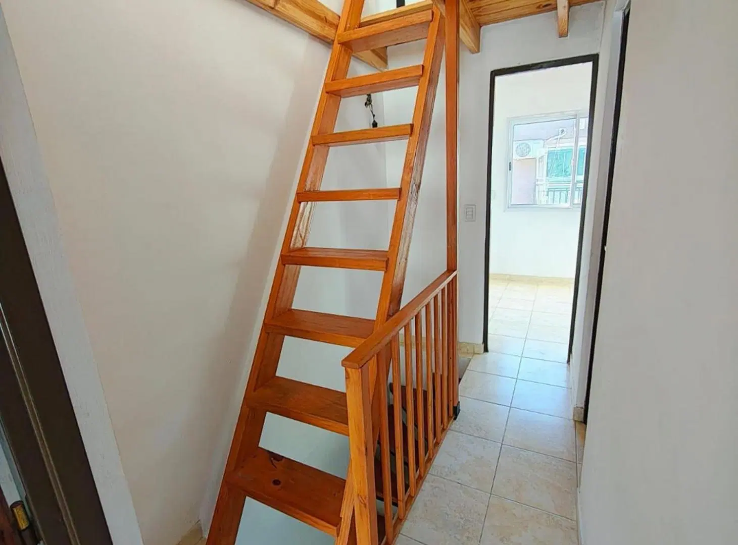 Venta Duplex de 3 ambientes en Muñiz Apto Crédito 5