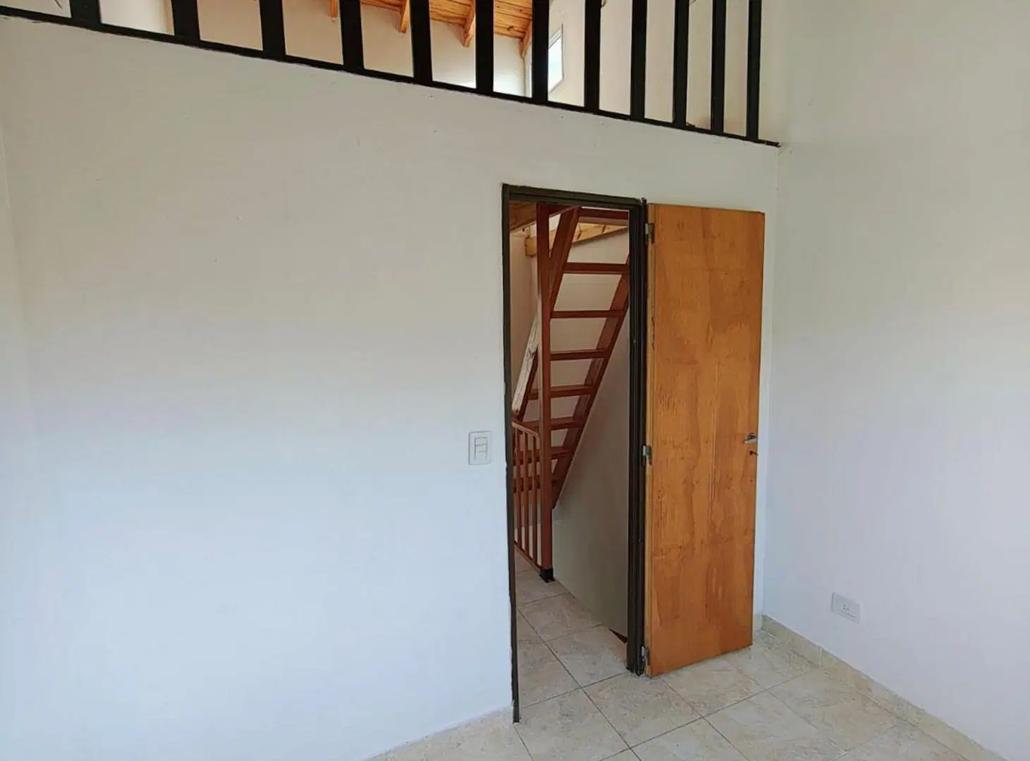 Venta Duplex de 3 ambientes en Muñiz Apto Crédito 4