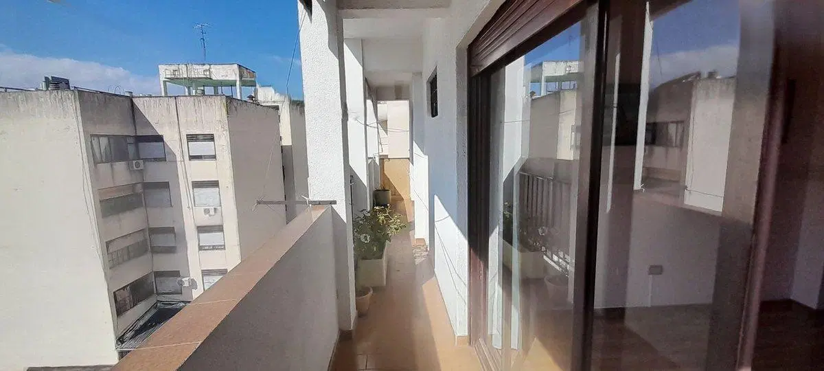 VENTA DEPARTAMENTO 3 DORM BALCON COCHERAS PISO 5 4