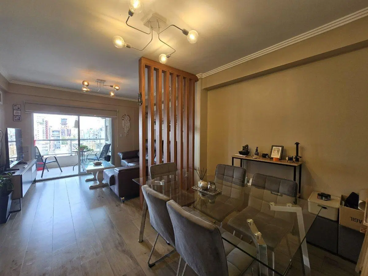 DEPARTAMENTO 3 AMBIENTES EN VENTA LANUSITA BALCÓN 4