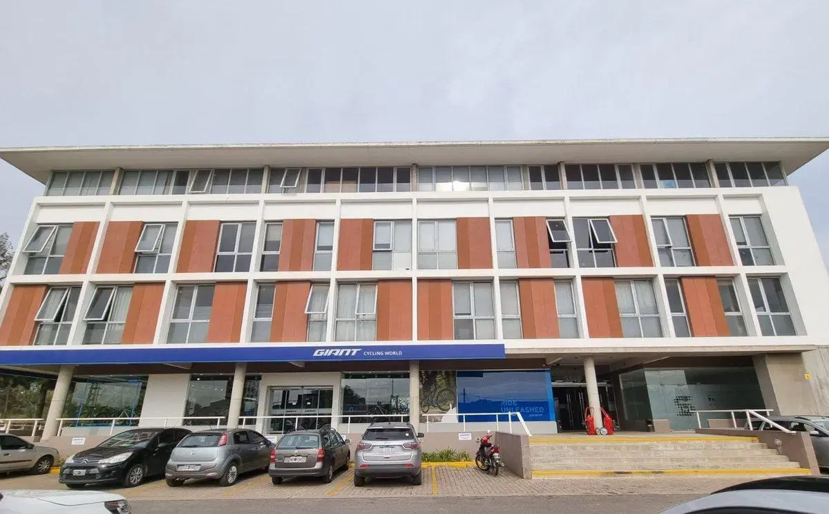 OFICINA EN VENTA EN TIGRE VILLANUEVA 4