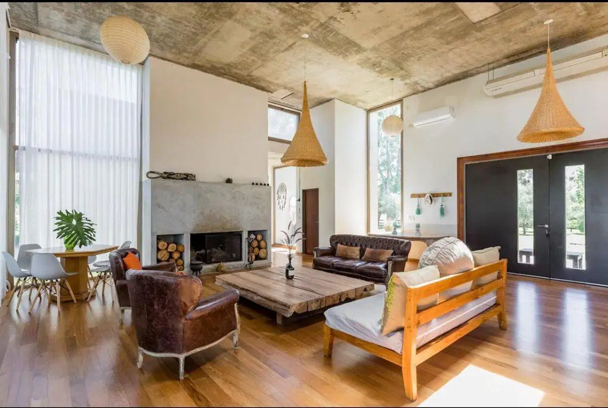 CASA  4HAS VENTA CHACRAS DEL PARANA LIMA ZARATE 3