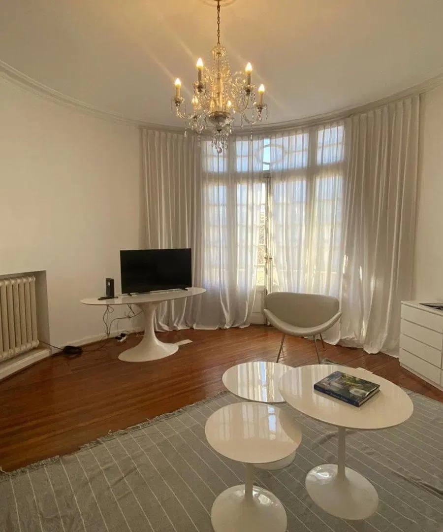 Departamento en alquiler 3 ambientes en  Retiro 2