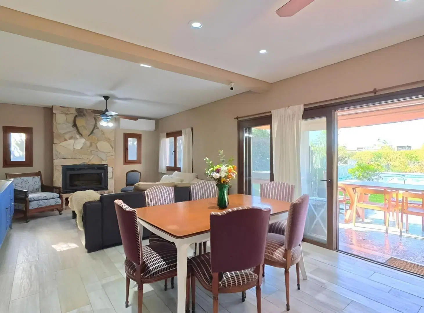 CASA EN VENTA A LA LAGUNA BARRIO MUELLES PUERTOS 5