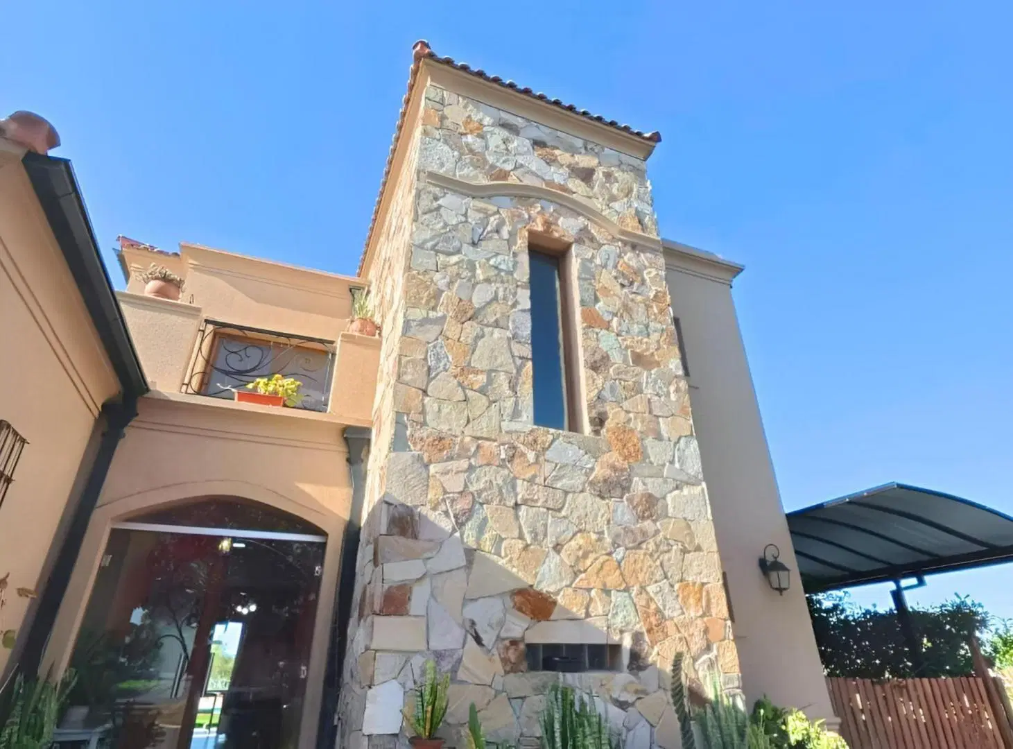 CASA EN VENTA A LA LAGUNA BARRIO MUELLES PUERTOS 3