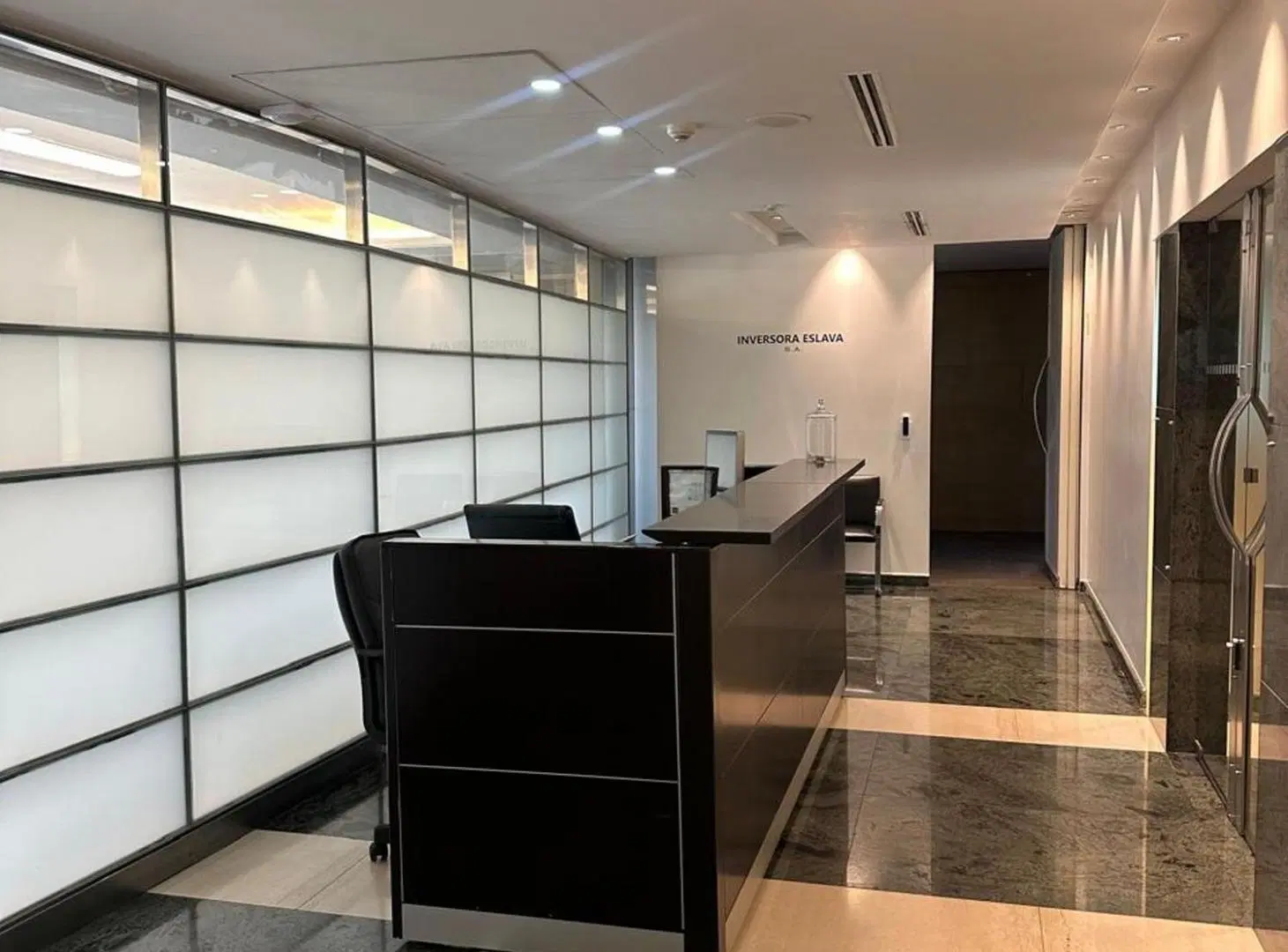 OFICINA EN ALQUILER TORRE CATALINAS PLAZA PISO 10 2