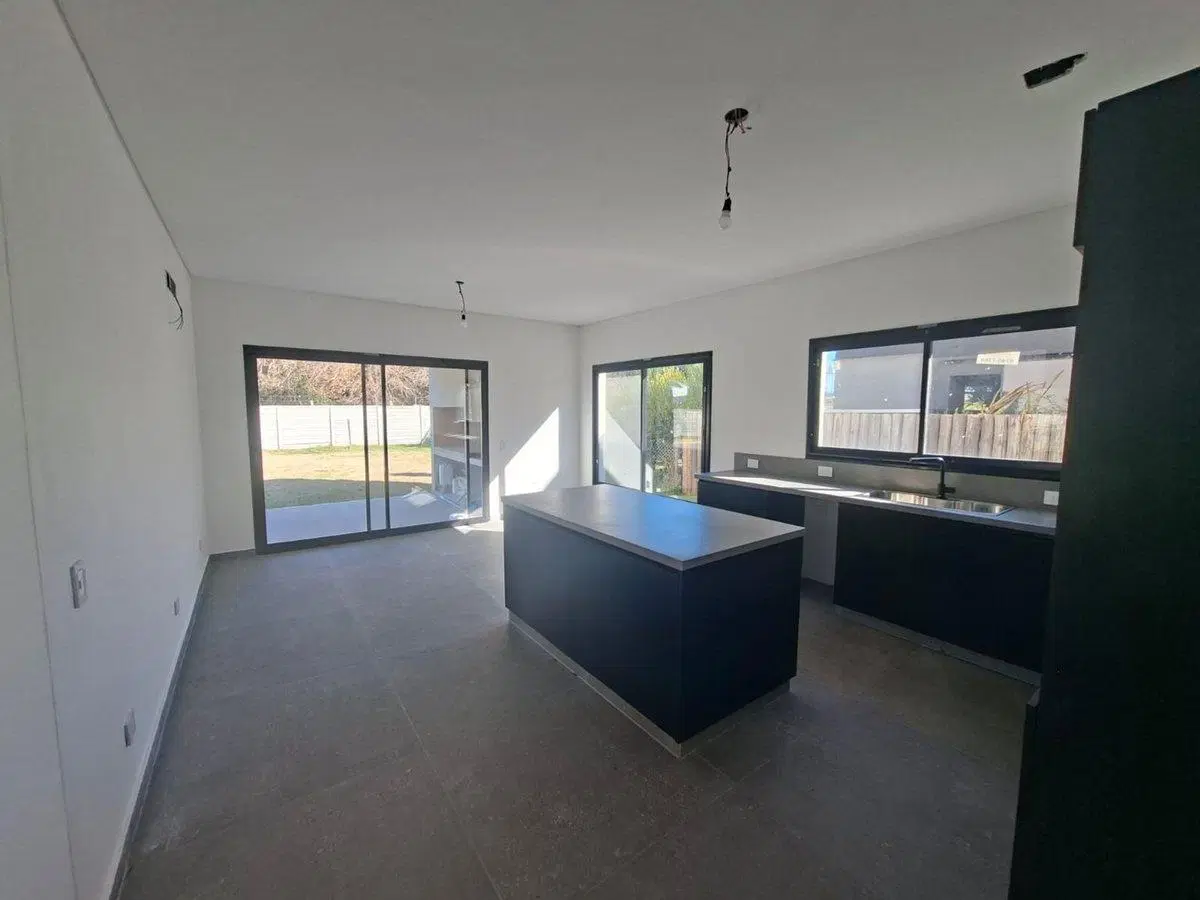 CASA SAN MATIAS 6 AMB EN GRAN LOTE A ESTRENAR 5