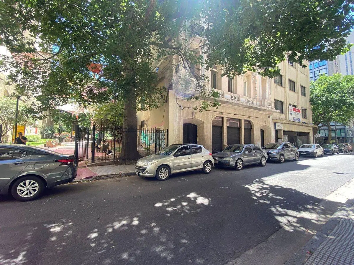 EDIFICIO EN BLOCK VENTA AV RIVADAVIA 4