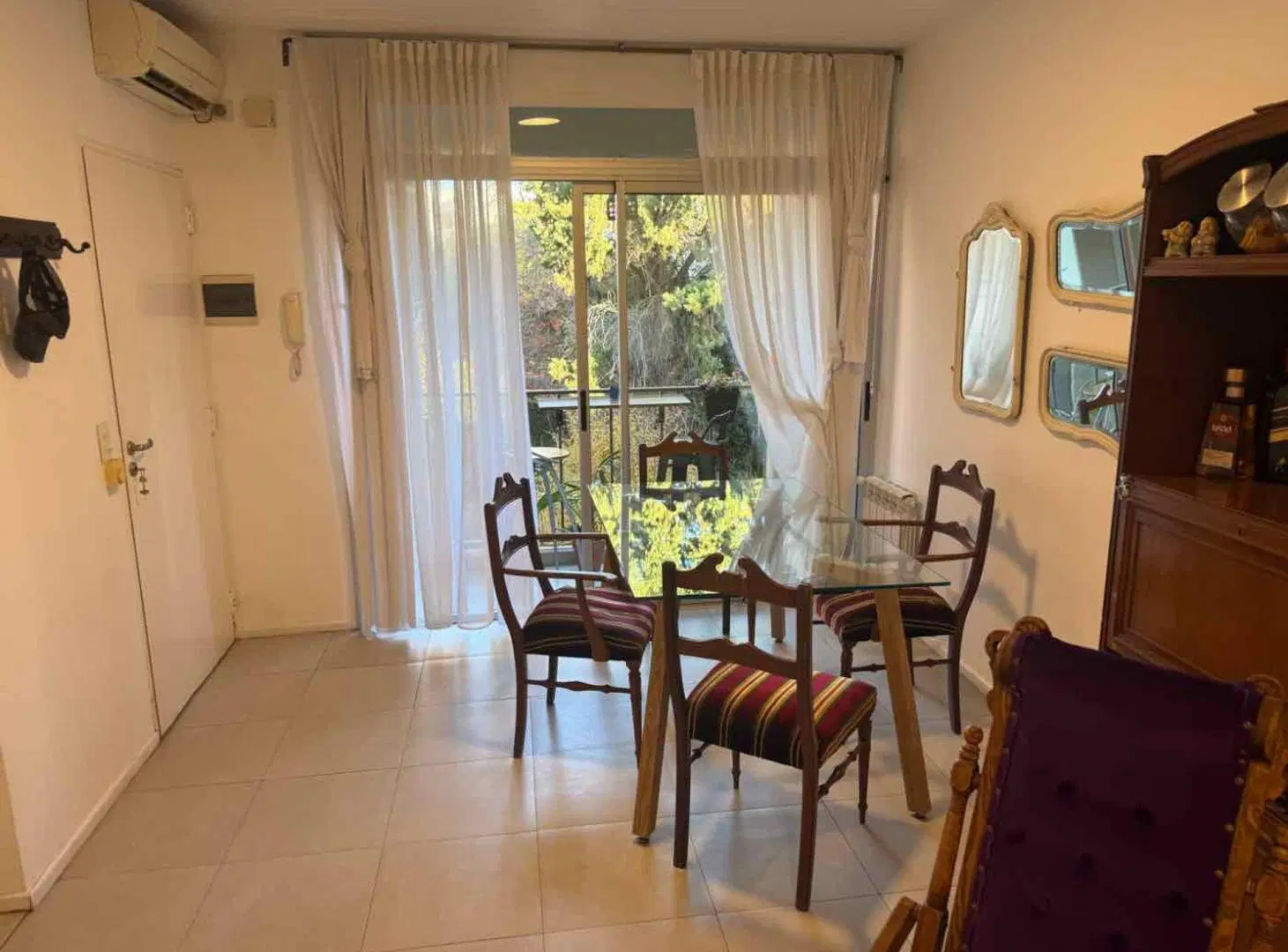 venta Departamento 2 amb con cochera La Calabria 3