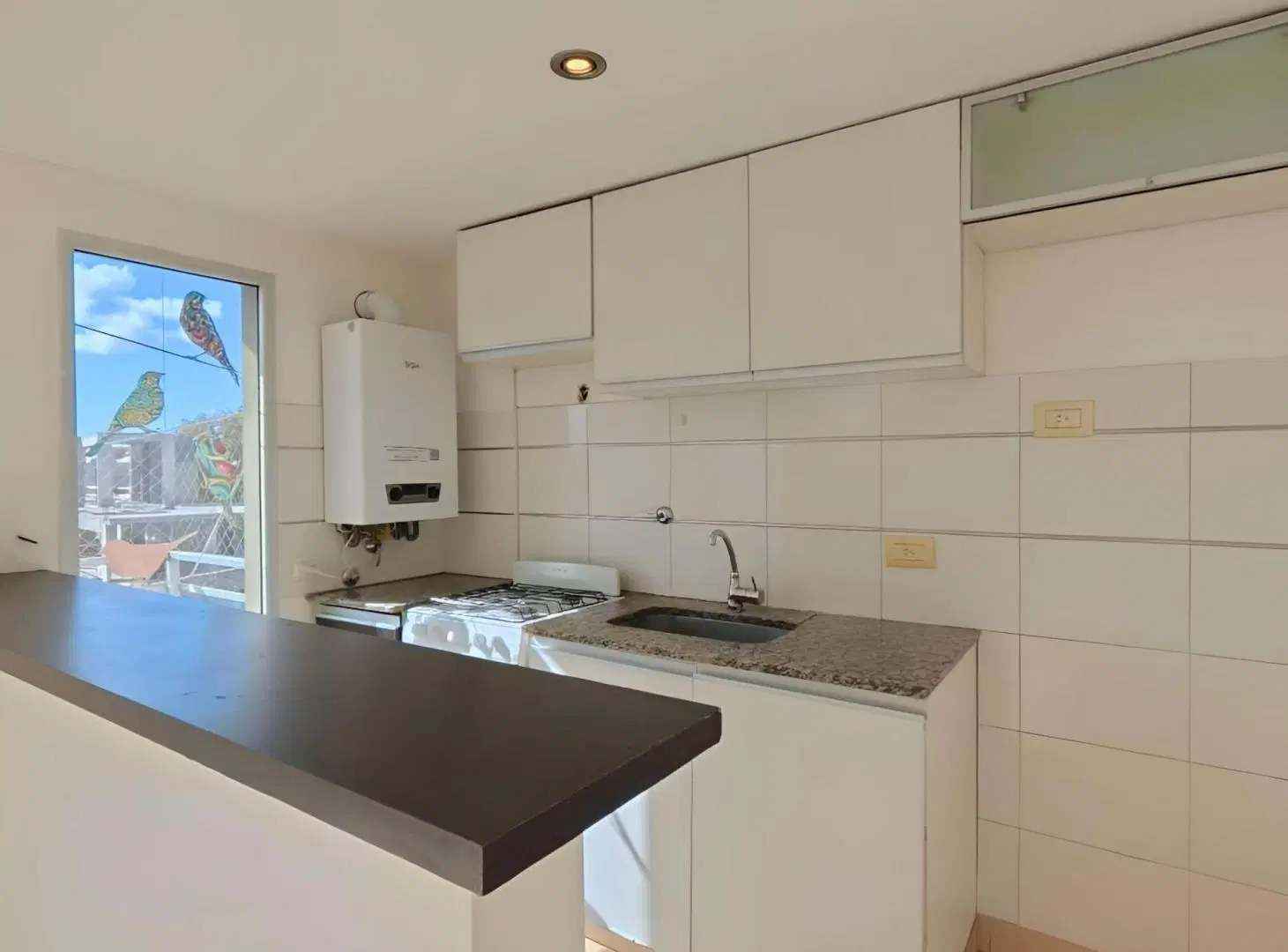 DEPARTAMENTO EN VENTA 2 AMBIENTES CON COCHERA DESC 5