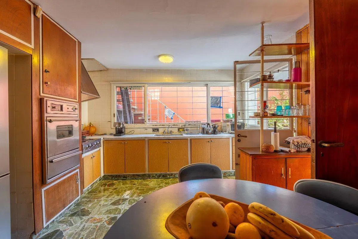 VENTA CASA SAN ISIDRO 5 AMBIENTES PATIO PARRILLA 3