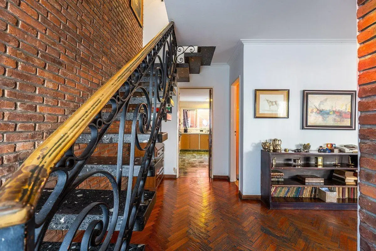 VENTA CASA SAN ISIDRO 5 AMBIENTES PATIO PARRILLA 2