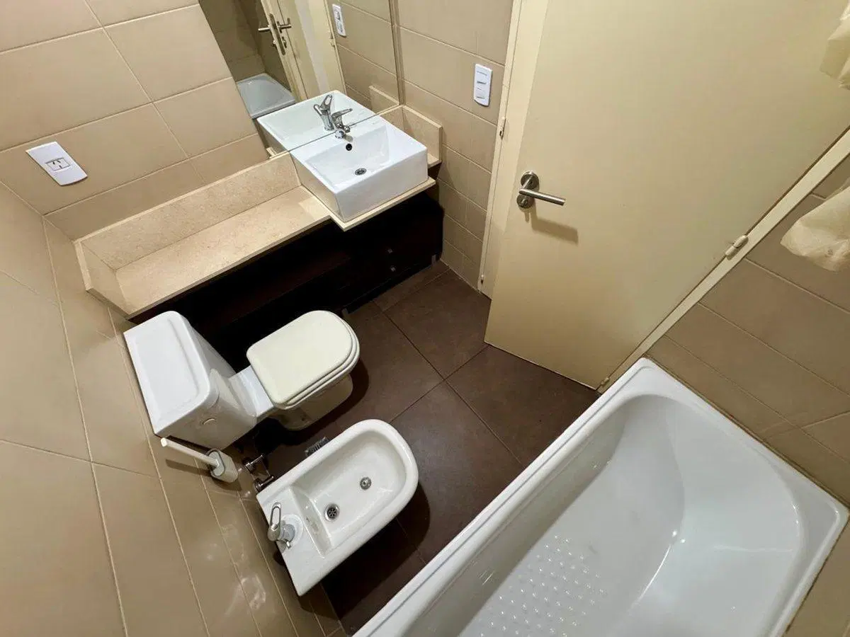 Monoambiente con patio alquiler Pileta Seguridad 5