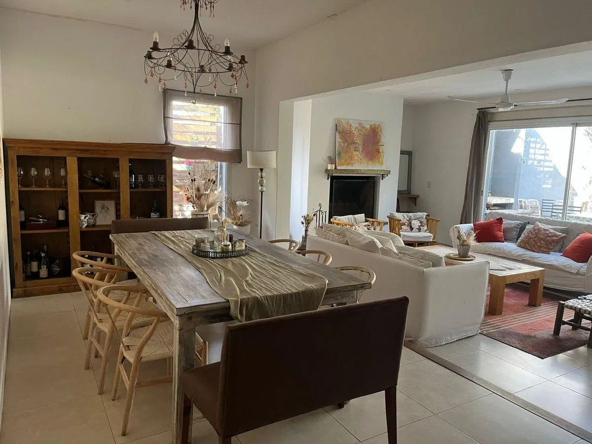 Venta Casa 5 amb en  Bella Vista con pileta 4