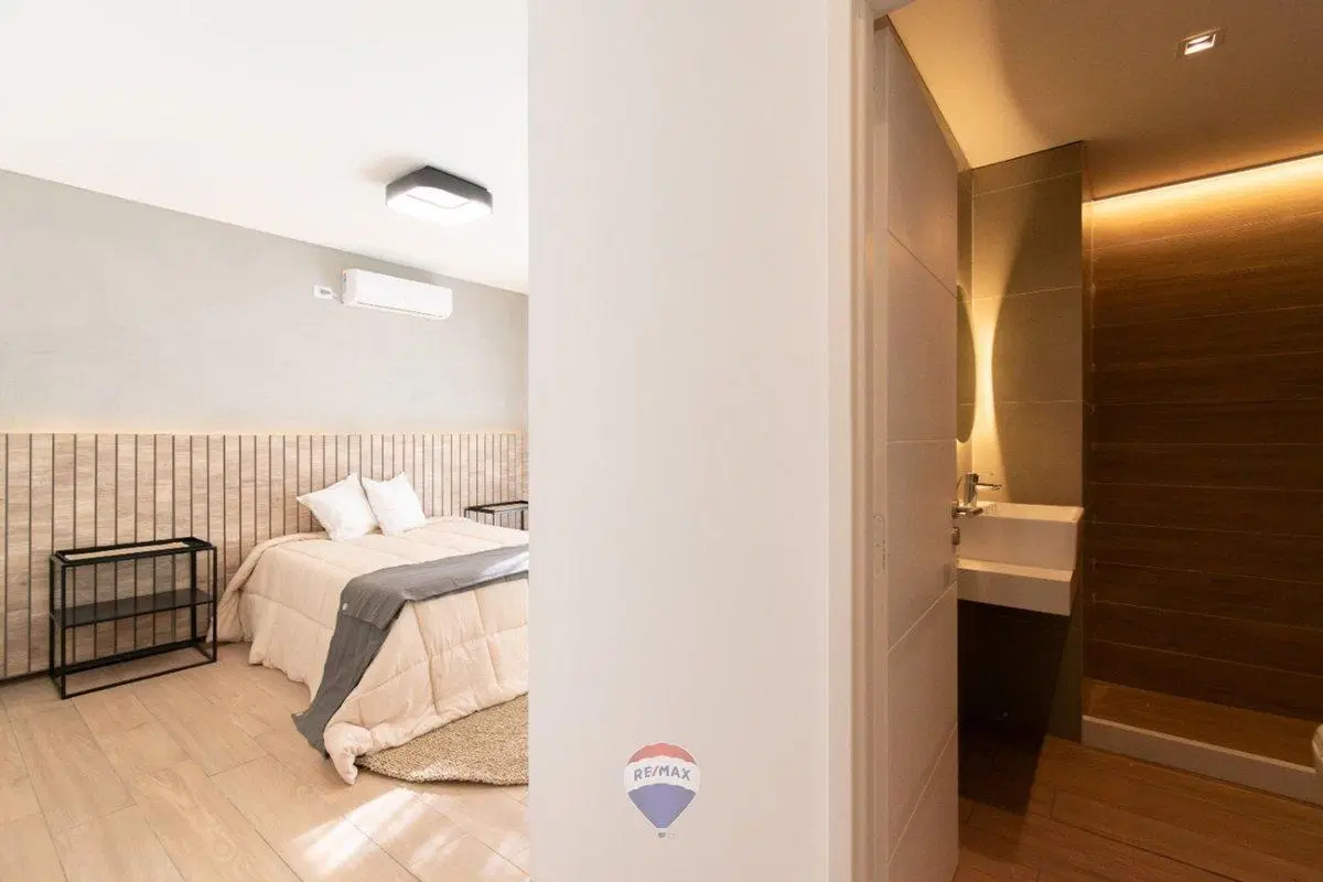 Vende Tres amb. Brickell Remeros balcón pileta sum 5