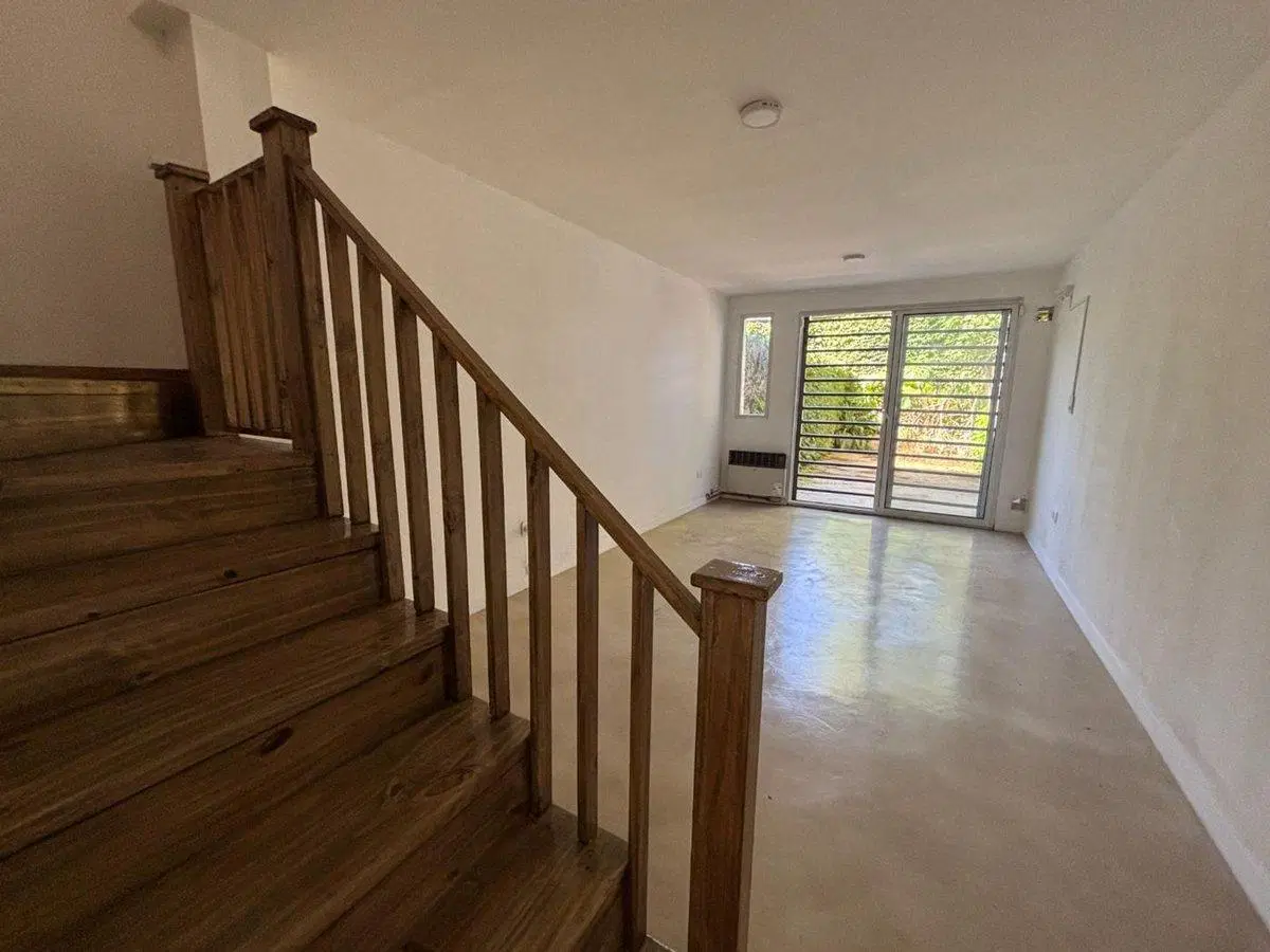 Venta Triplex a Estrenar Bella Vista 2