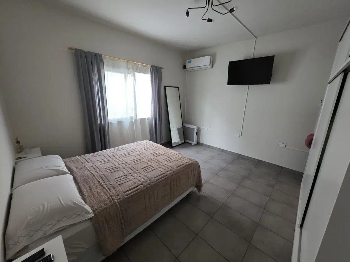 Casa en Venta reciclada a nuevo en Trujui Moreno 5