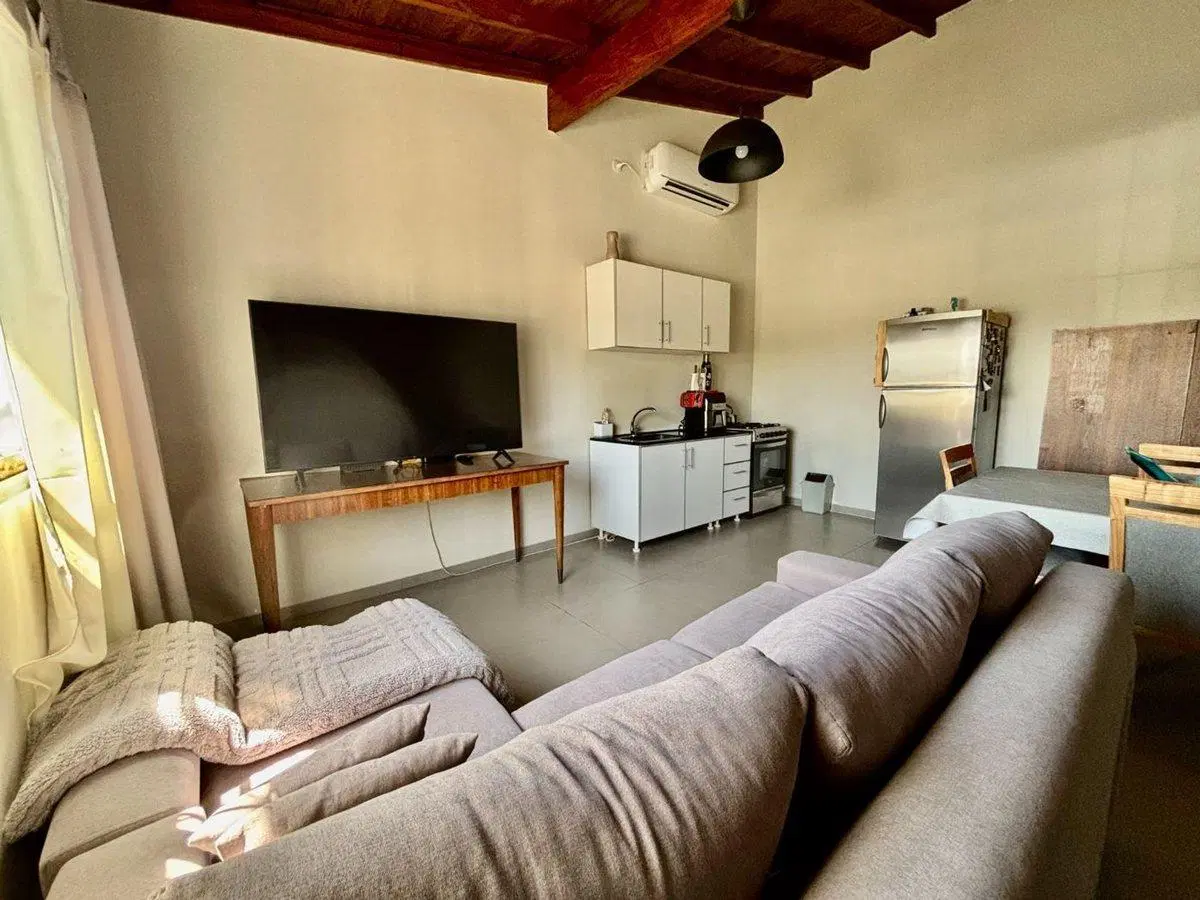 Casa en Venta reciclada a nuevo en Trujui Moreno 3