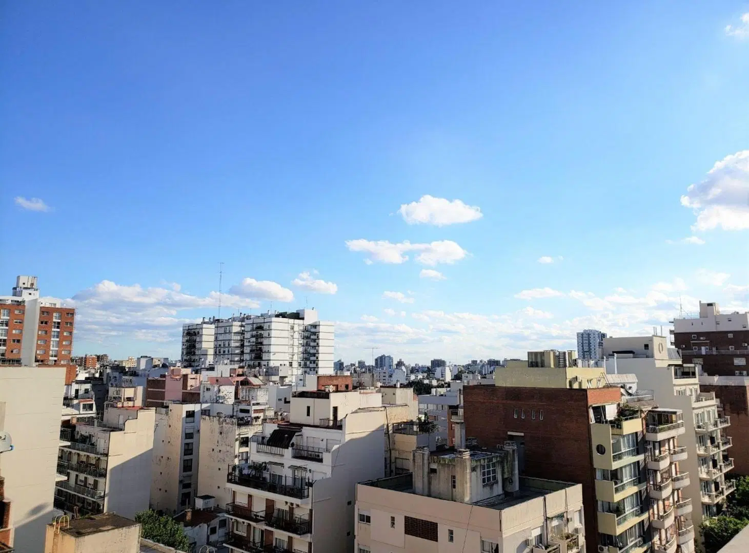 DEPARTAMENTO EN ALQUILER EN NUÑEZ CON BALCON 2