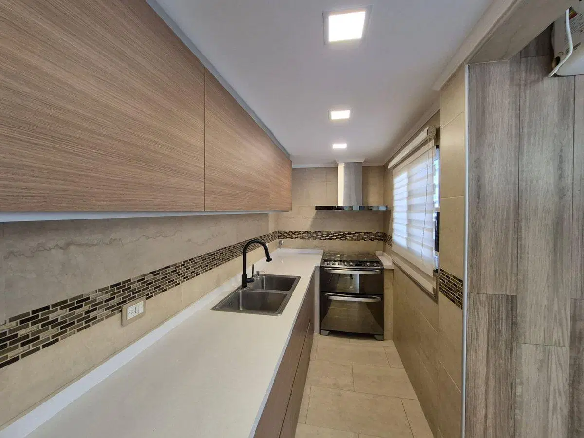 Venta casa 4 ambientes, Pilar con cochera 4
