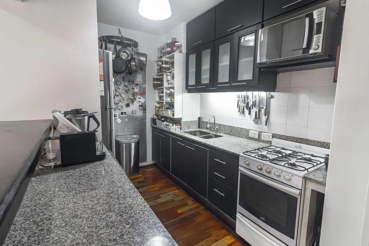 Venta departamento 3 amb con cochera Colegiales 2