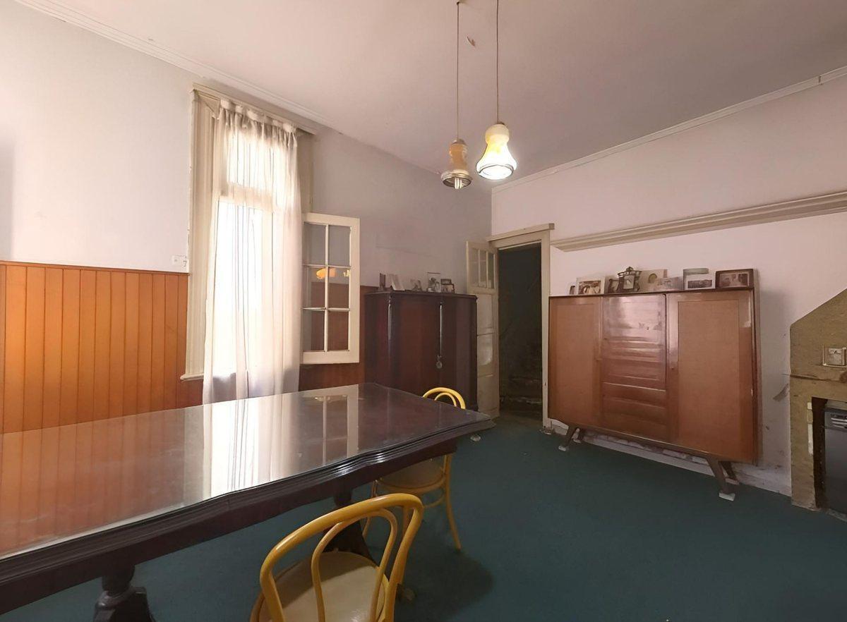 Foto de VENTA CASA 4 AMB EN DEVOTO A REFACCIONAR!!!!, imagen 5