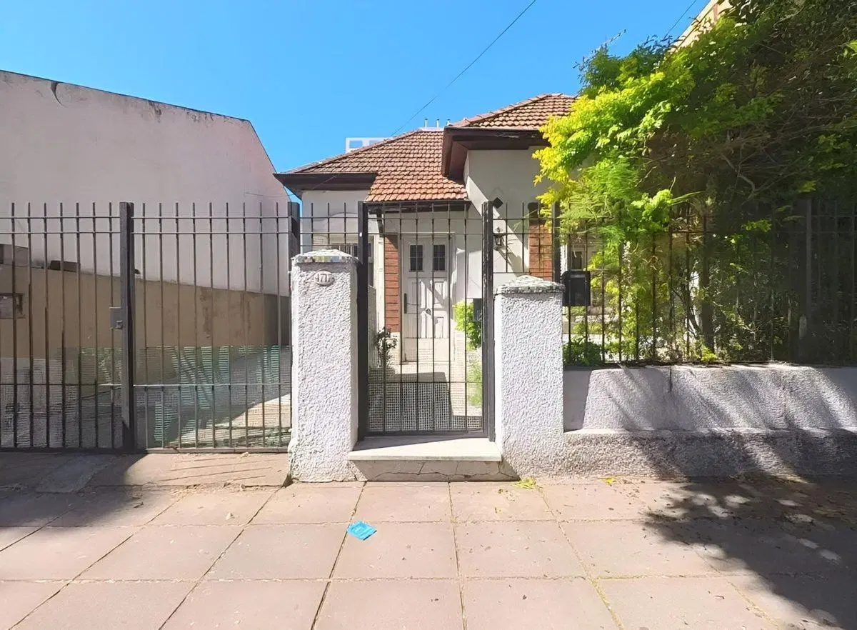 VENTA CASA O LOTE A REFACCIONAR VILLA DEVOTO 3