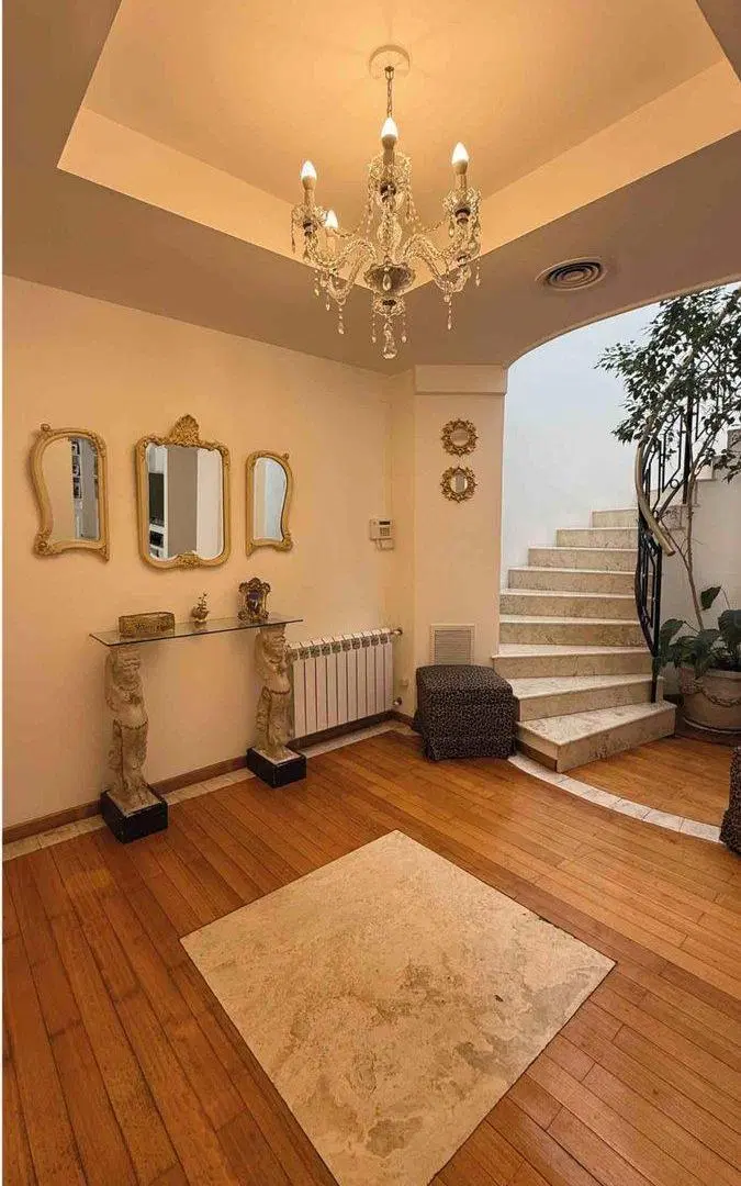 VENTA EN CASTELAR INCREIBLE CASA CON PILETA 3