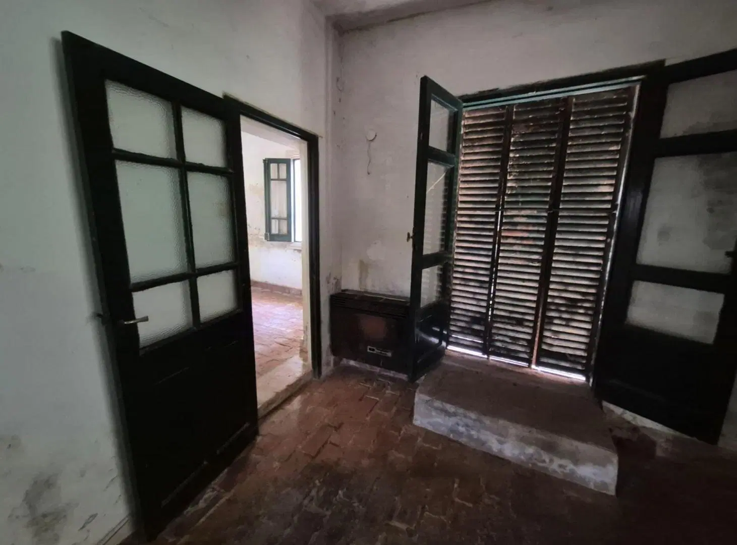 Venta casa  epoca Capilla del Señor a refaccionar 4