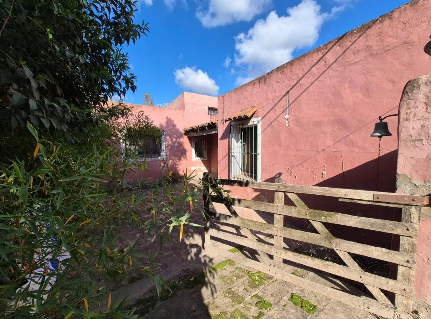 Venta casa  epoca Capilla del Señor a refaccionar 5