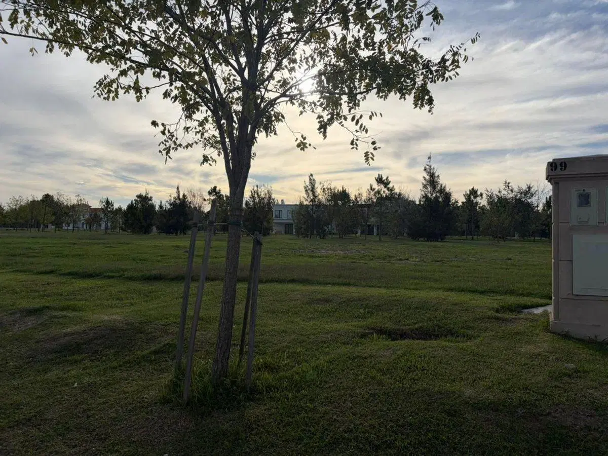 Gran Lote  en Barrio cerrado Pride Canning 3