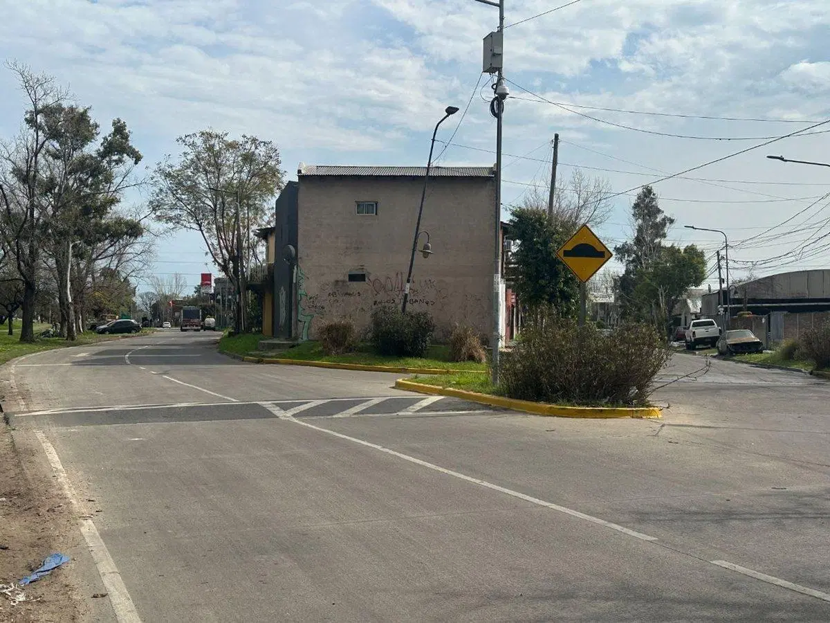 LOTE EN VENTA EN TIGRE ZONA COMERCIAL 3