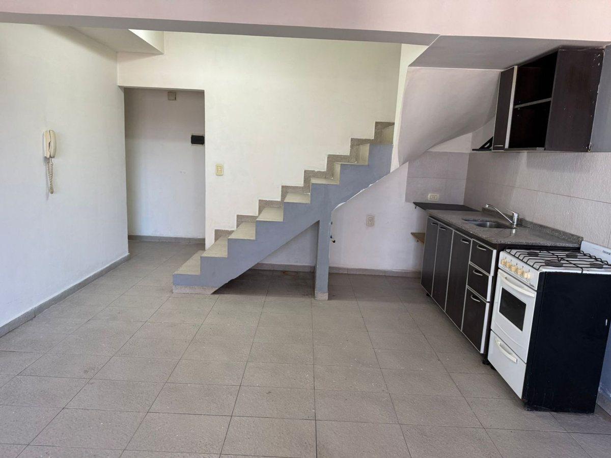 Foto de VENTA DEPARTAMENTO EN SANTOS LUGARES, imagen 2