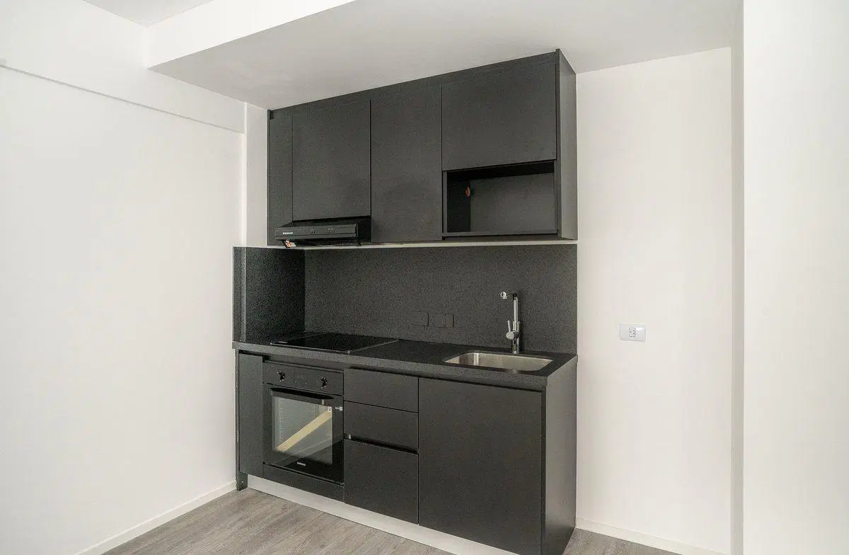 VENTA 2 AMB PISO ALTO GRAN BALCON A ESTRENAR 3