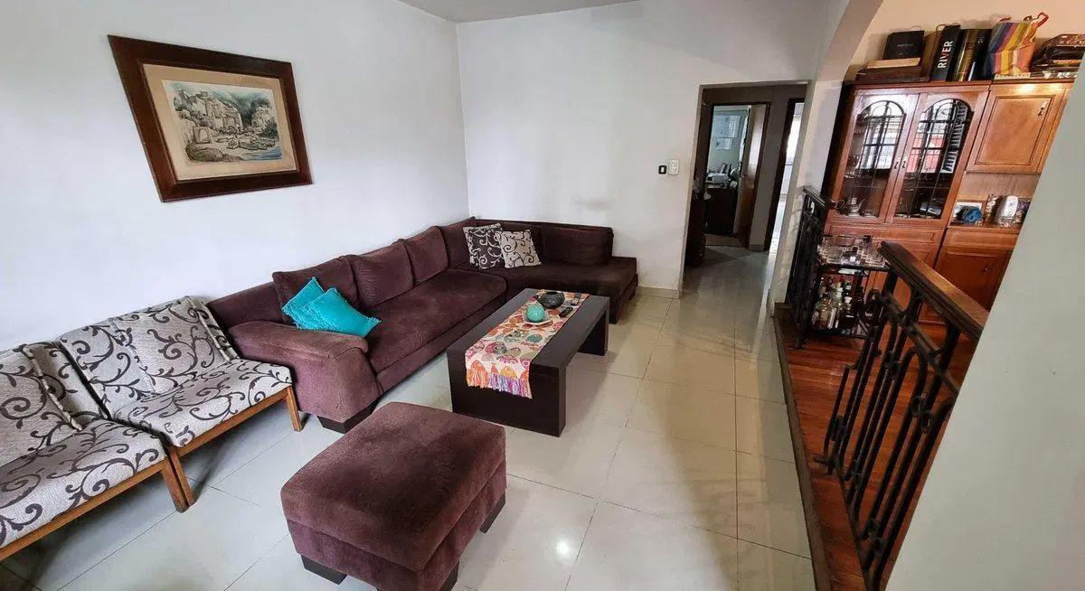 casa en venta 6 ambientes pileta quincho castelar 3
