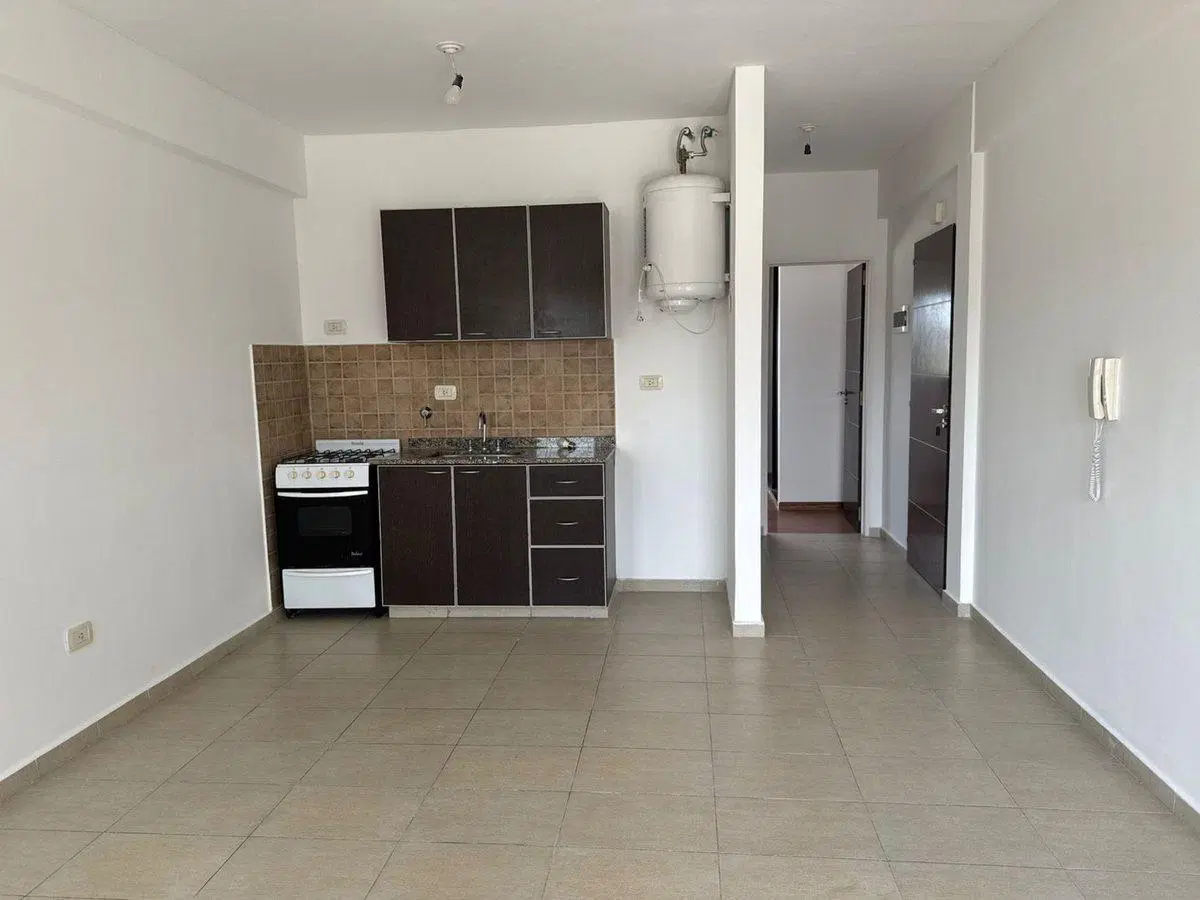 VENTA DEPARTAMENTO EN CASEROS NORTE 2
