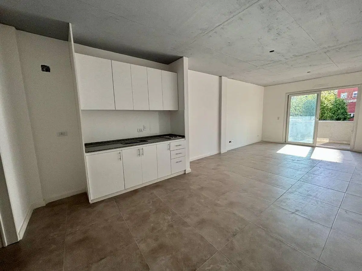 Venta Depto Monoambiente Tigre Centro con cochera 4