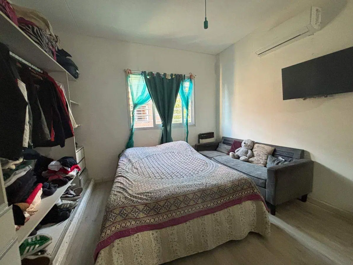 Casa en Venta con cochera en Muñiz Apto Credito 8